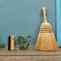 rice straw hand brush with wooden handle