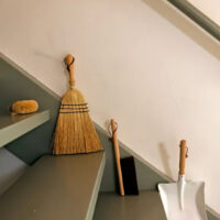 rice straw hand brush with wooden handle