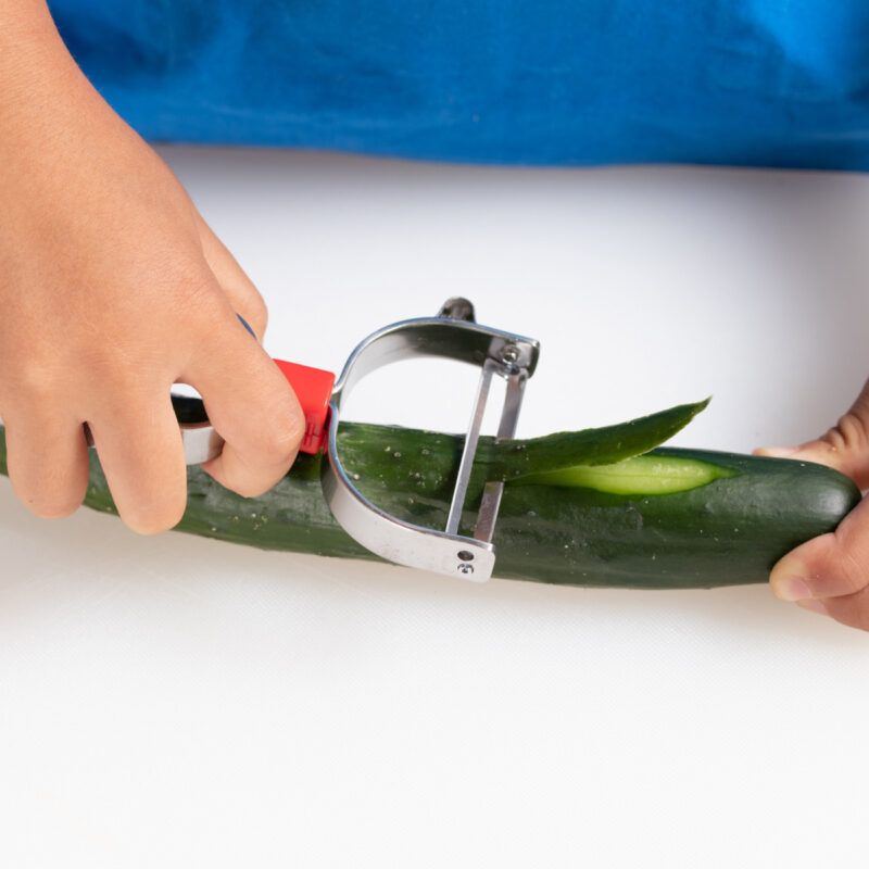 Peeler with Blade Cover
