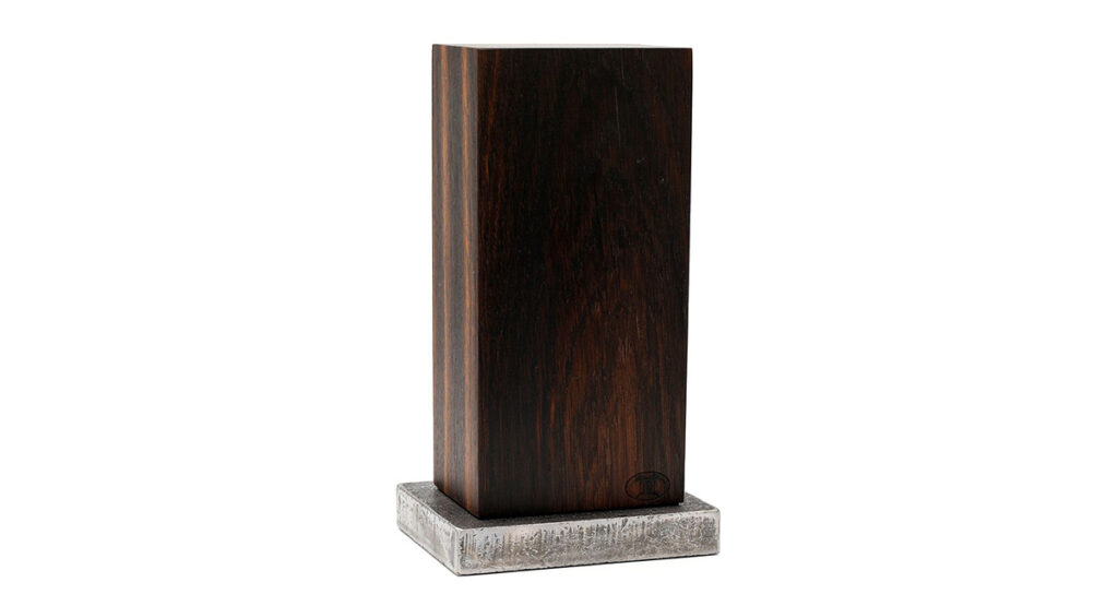 Blockwerk Smoked Oak Magnetic Block For 6 Knives