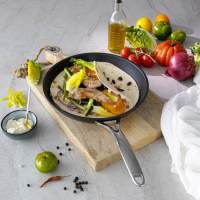 Cristel Castel'Pro Stainless Non-Stick Frying Pan - Fixed Handle 32cm