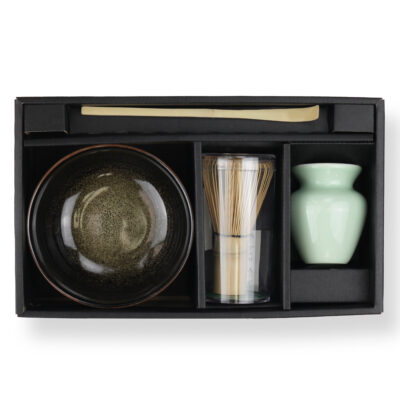 Black uzu matcha set