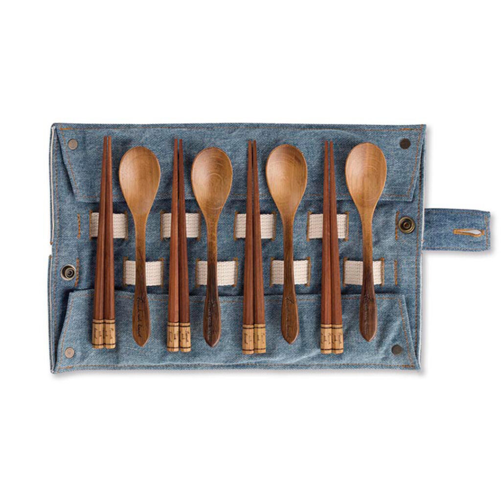 Marunao Picnic Set with denim case