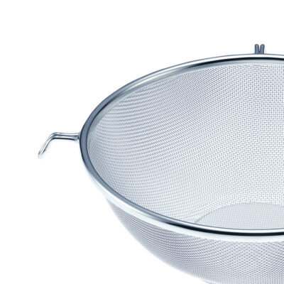 Three Snow Heavy-Duty Strainer